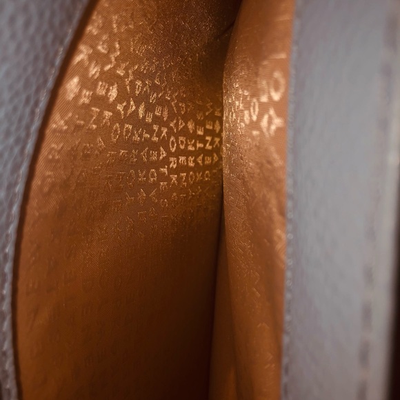 Kate spade bag medium satchel. - Picture 4 of 10